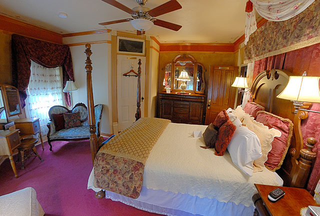 The Masquerade Room - Lanesboro, MN