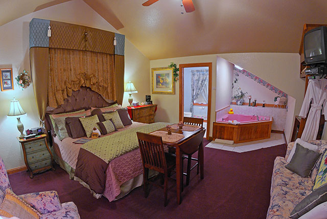 The Sunrise and Steeple Suites - Lanesboro, MN